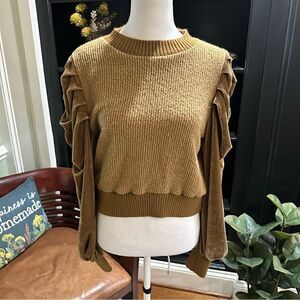 JJ’s Fairyland Velvet Gold Sweater – Size M – Ethereal & Like New